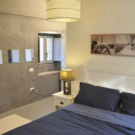 منزل ريفي Antico Borgo أنكونا