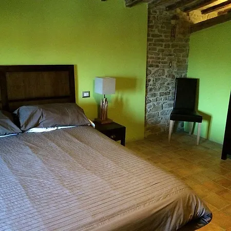 Antico Borgo *