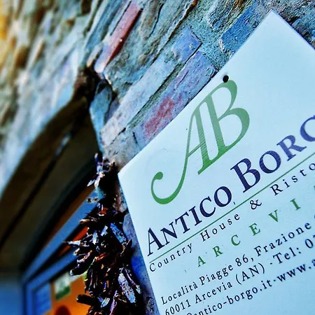 Antico Borgo *